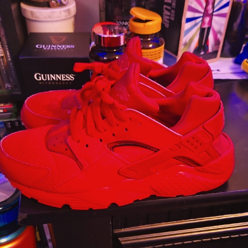 Red  NIKE Hurache